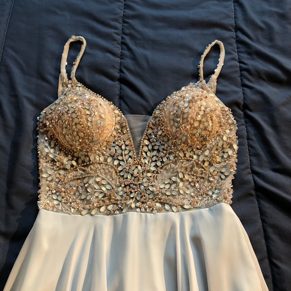Prom Dress - Picture 2 of 8
